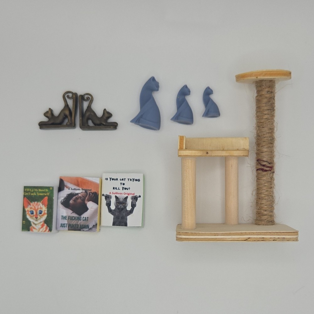 1:12 Dollhouse Miniature Cat Accessories Lot, Figurines, Books, Bookends