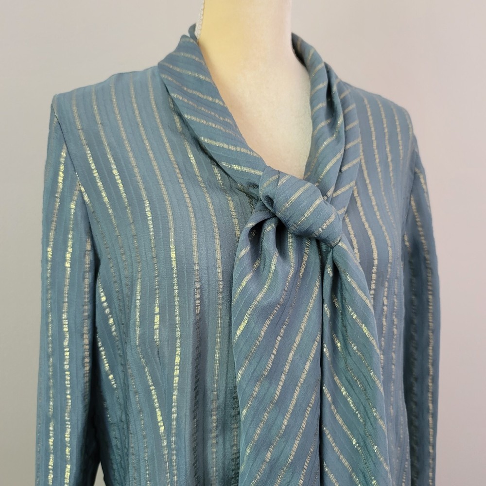 CHICO'S Black Label Size 1/Medium Silk Blouse w/Metallic Stripes & Self-Tie Neck