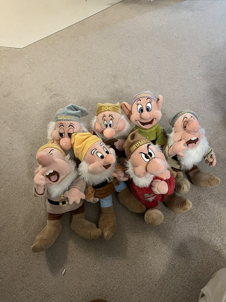 Disney Store Snow White And The Seven Dwarves Plush Toy x Stamped Foot.