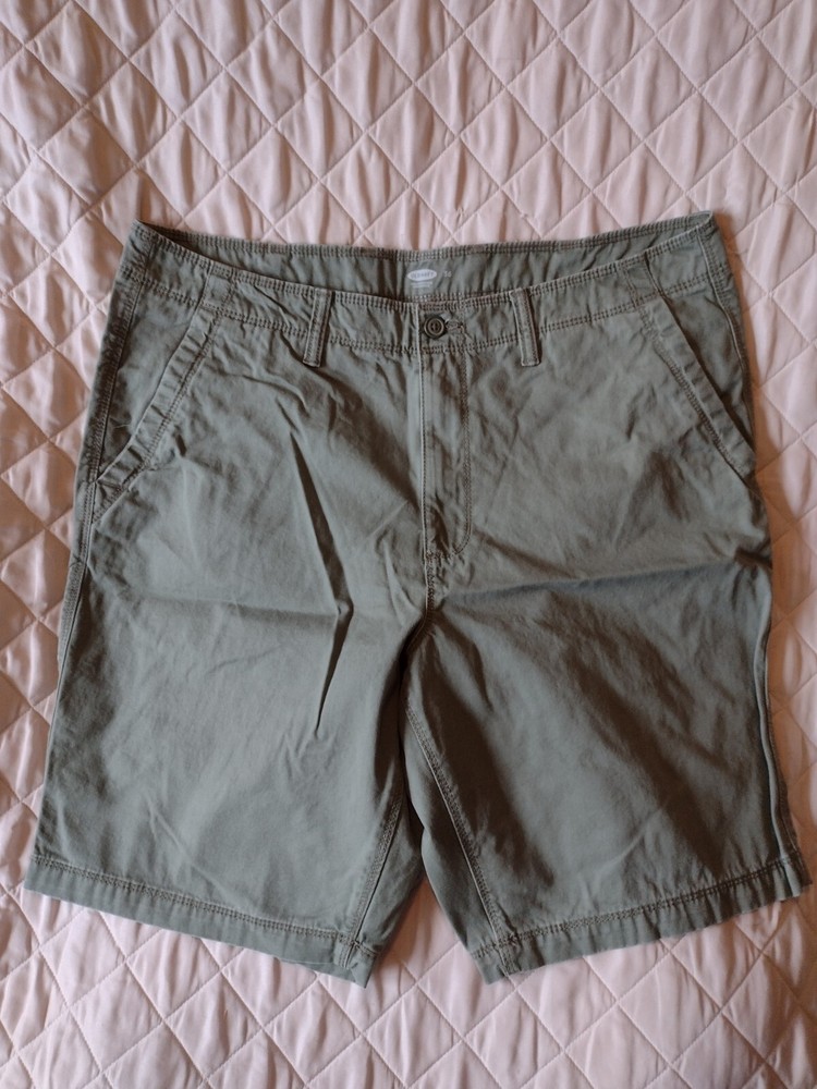 Old Navy Men's Shorts Size 36