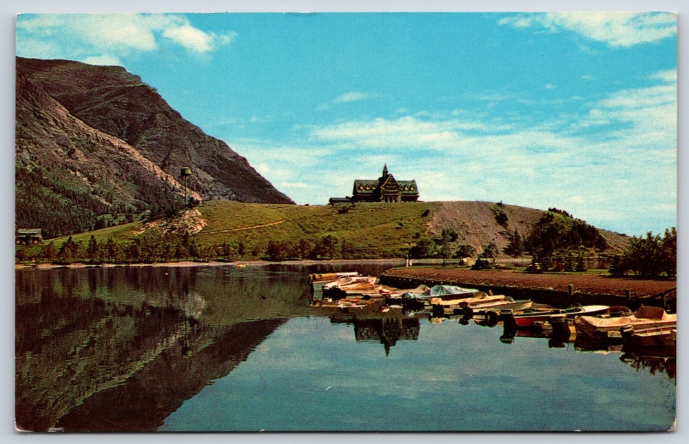 Postcard Waterton Lakes, Prince Of Wales Hotel, Alberta, Canada Unposted
