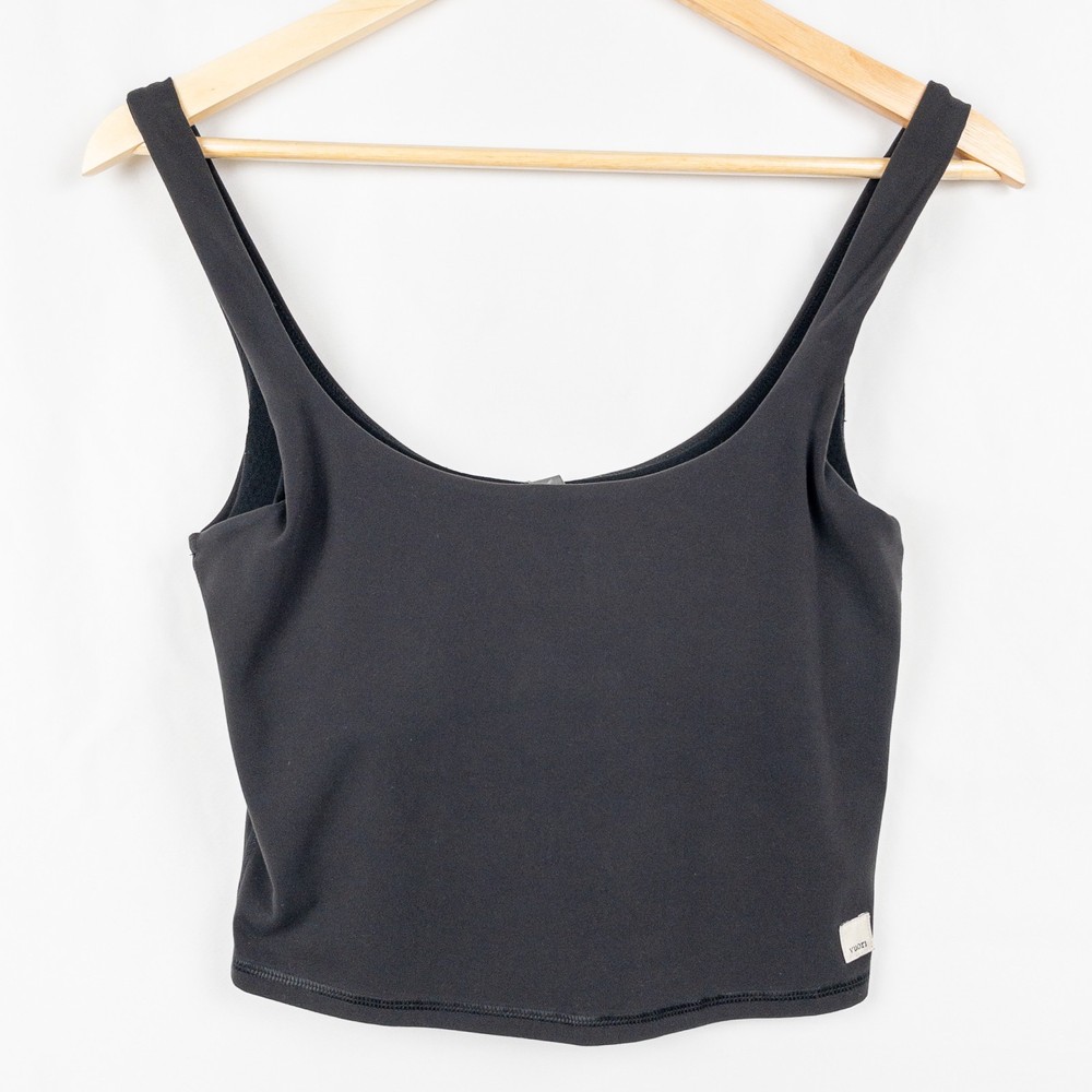 Vuori Womens Performance Tank Top Small Black Scoop Neck Cropped Athleisure Yoga
