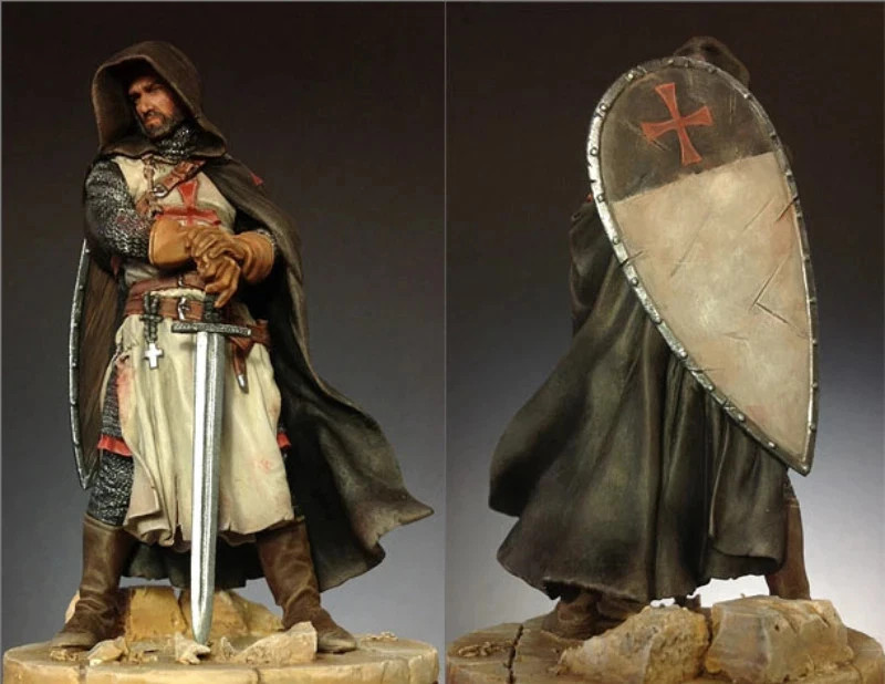 1/20 Resin Figure Model Kit Ancient Templar Sergeant Miniature Diorama Statue