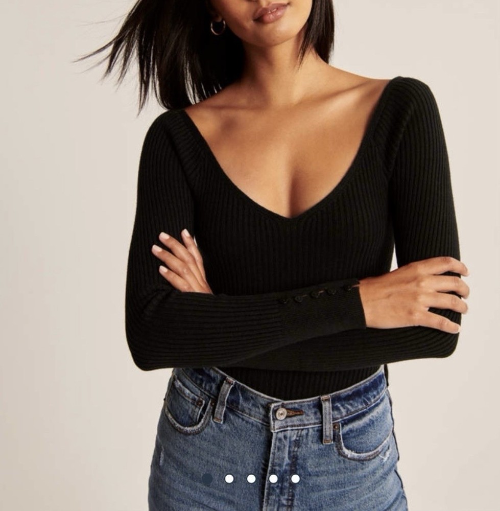 Abercrombie & Fitch Women’s Black Ribbed Bodysuit Size S Long Sleeve Button Cuff