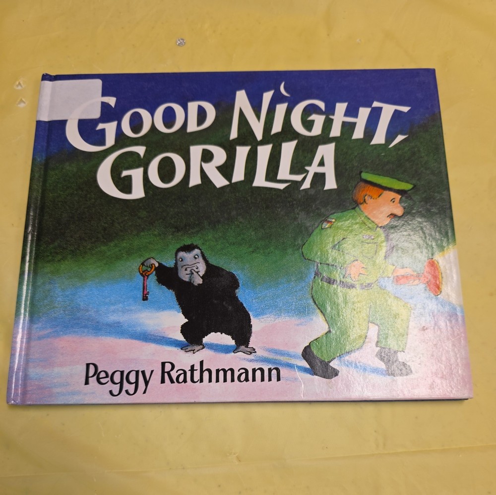 Good Night, Gorilla - Hardcover By PeggyRathmann - GOOD