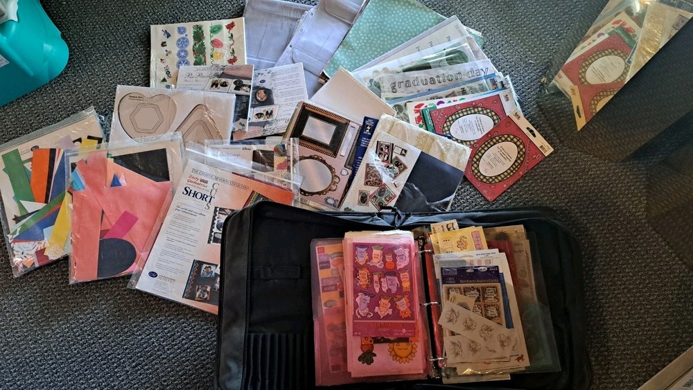 Vintage Creative Memories Scrapbooking Bundle - Binders Stickers Stencils Pages Preowned Mix Lot