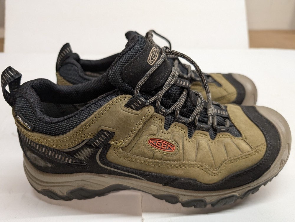 Keen Targhee IV Waterproof Hiking Shoes for Men Size 8.5M in Sea Turtle Roasted Pecan