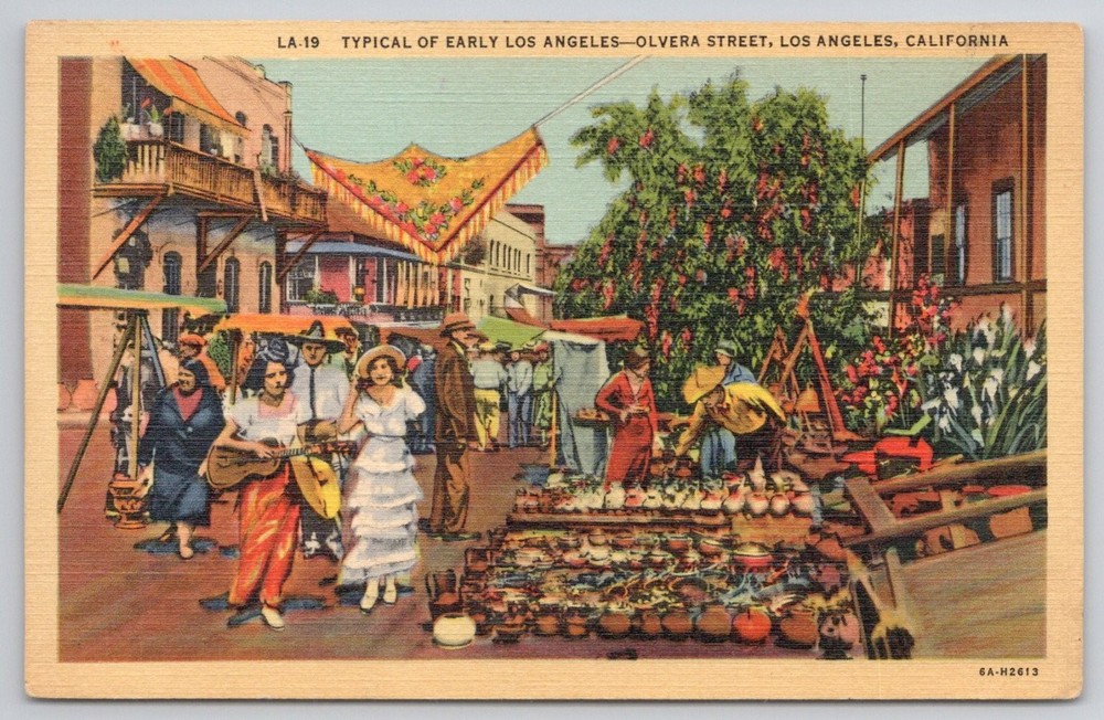 Olvera Street Los Angeles CA Linen Postcard Vintage Market Scene 1930s LA-19