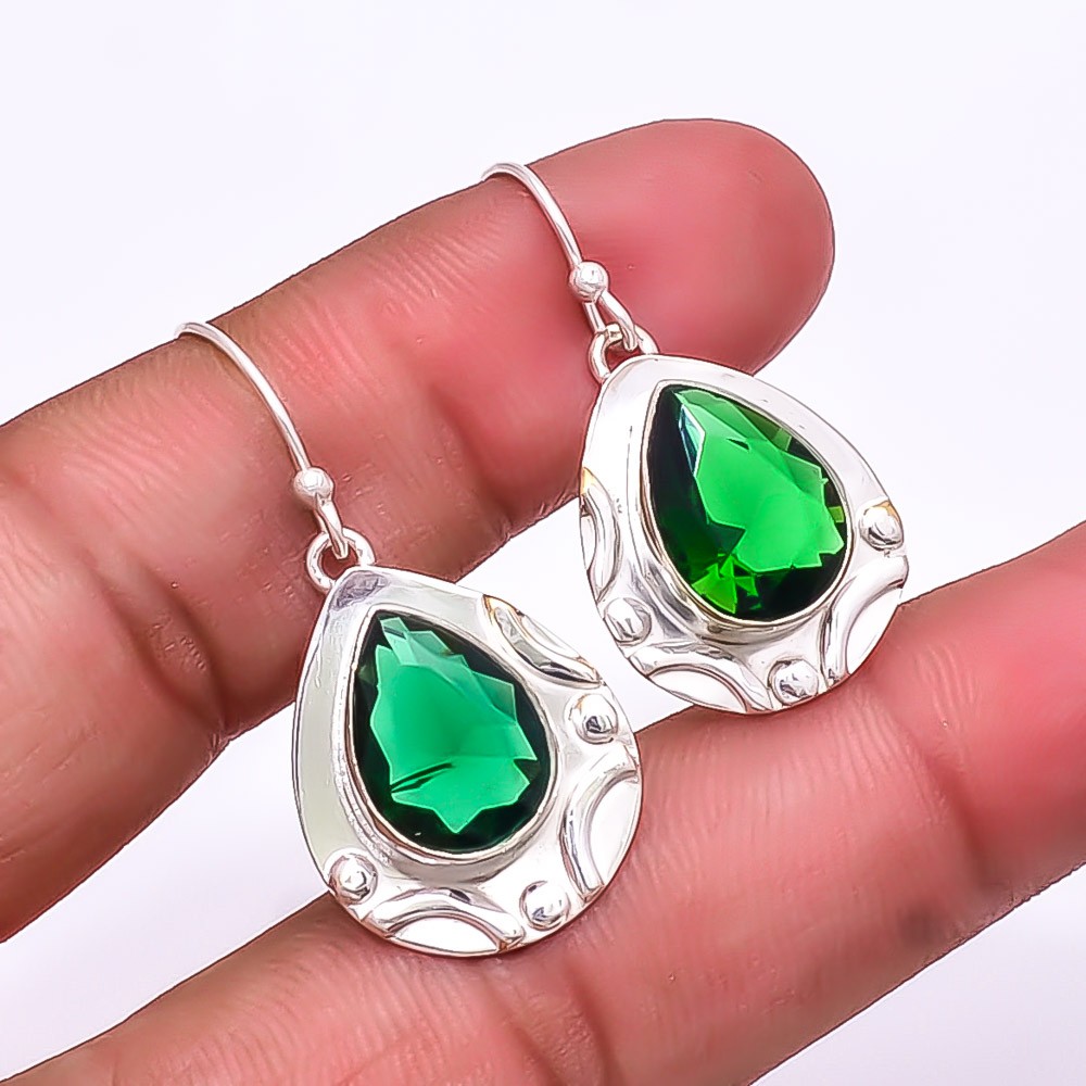 Emerald Simulated 925 Sterling Silver Earrings 1.56 Inch Valentin Gift E24