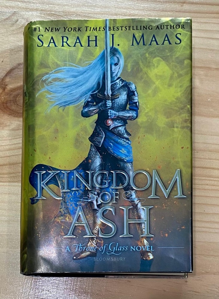 Kingdom of Ash ORIGINAL HARDCOVER (Throne of Glass) Sarah J. Maas  (2018)