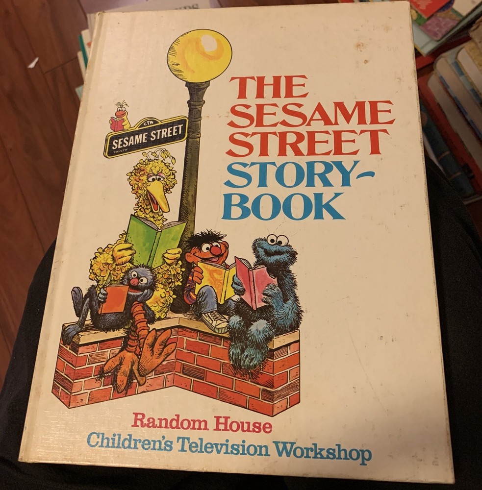 The Sesame Street Story Book Muppets Ernie Big Bird Cookie Monster 1971 HC