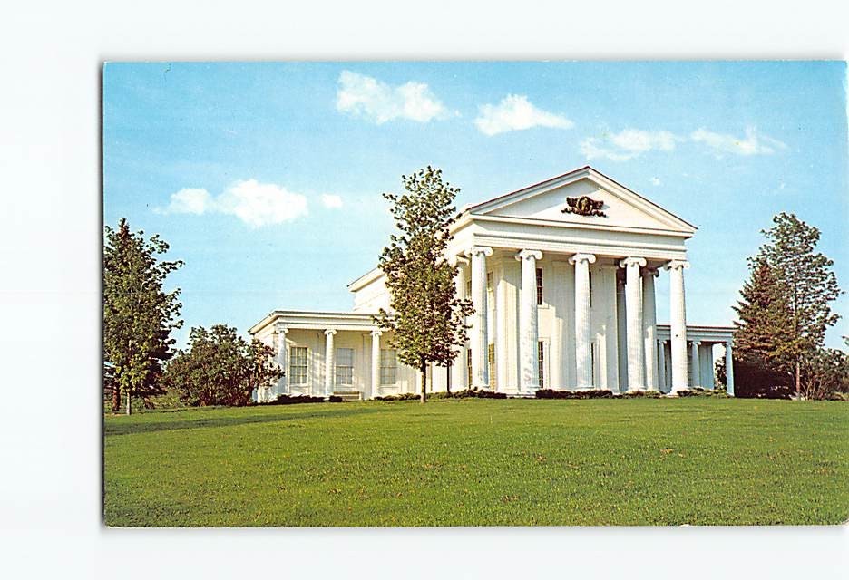 Postcard Electra Havemeyer Webb Memorial Bldg. Shelburne Museum Shelburne VT USA