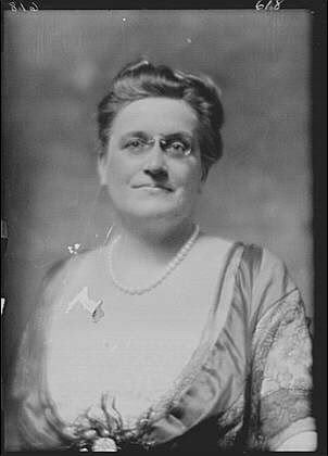 Photo:Moore,William H,Mrs,portrait photographs,women,Arnold Genthe,1914