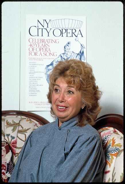 Photo:Beverly Sills, head, N.Y.C. Opera Company 12