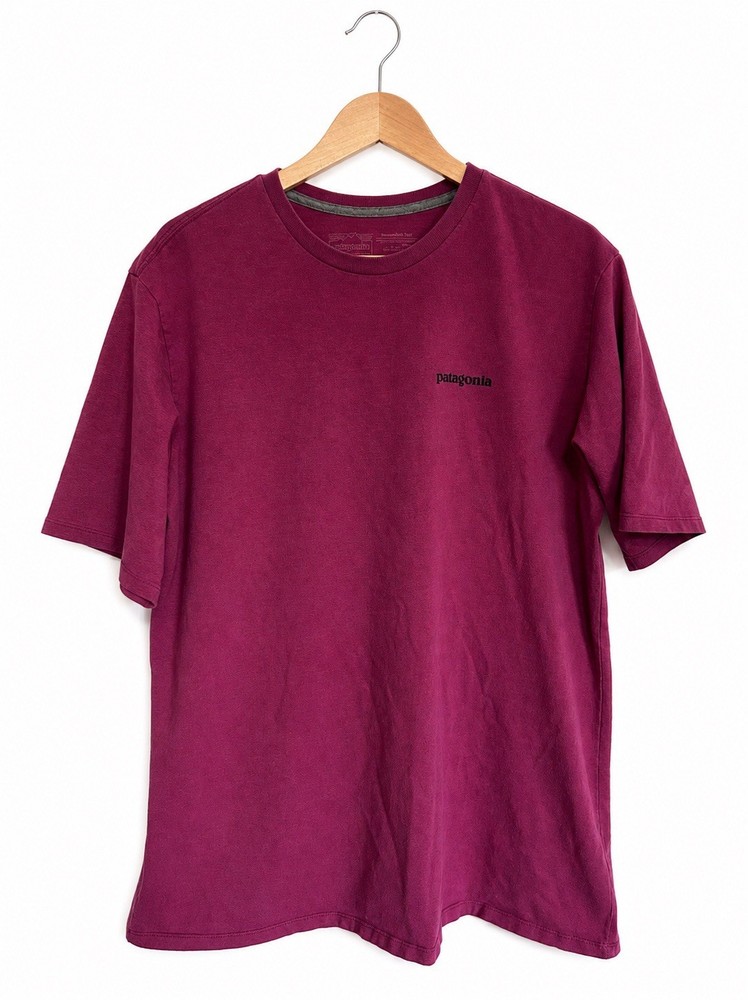 Patagonia P-6 Logo T Shirt Responsibili-Tee Burgundy Graphic Mens L