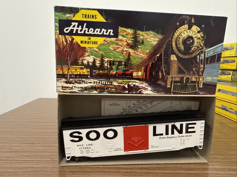 ATHEARN SOO LINE 50 FOOT BOx CAR HO SCALE New