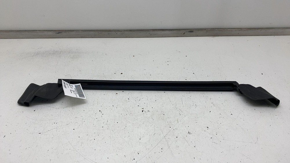 2020-2023 Tesla Model Y Left Rear Door Inner Belt Seal 1500064-00-C