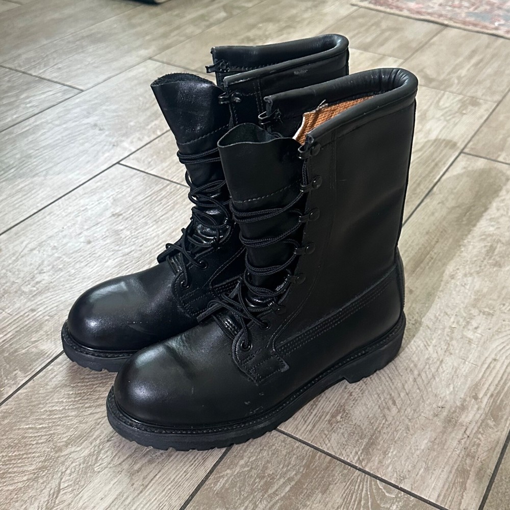 Vintage Military Combat Boots Black Leather Insulated Vibram Soles Size 8R
