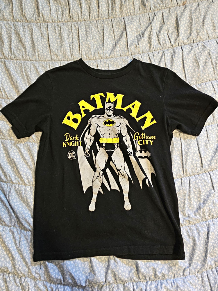 Batman Boys Gotham City Dark Knight Black Graphic Print Tee Shirt, Size L
