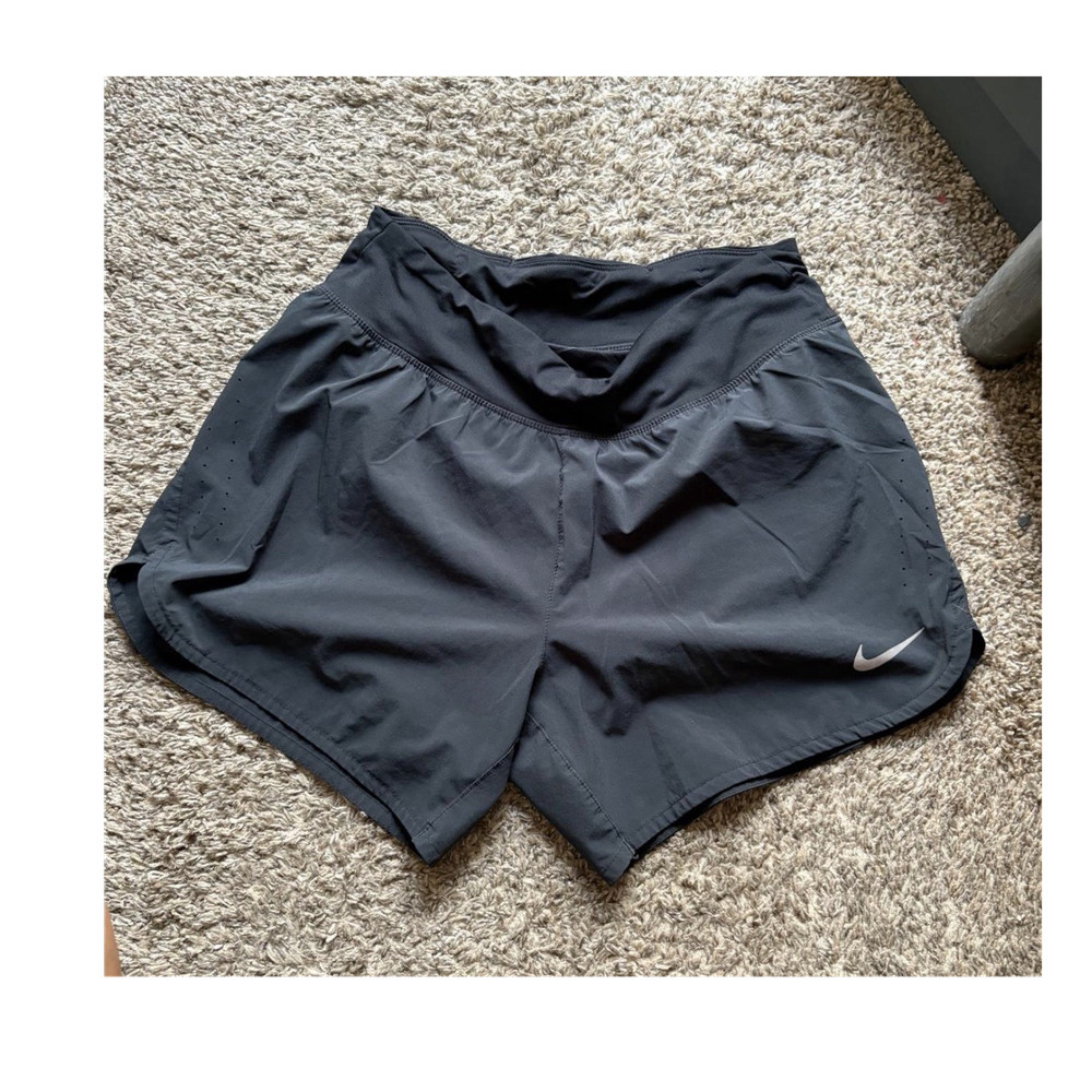 Nike Dri-FIT Women's Black Athletic Running Shorts Elastic Waist