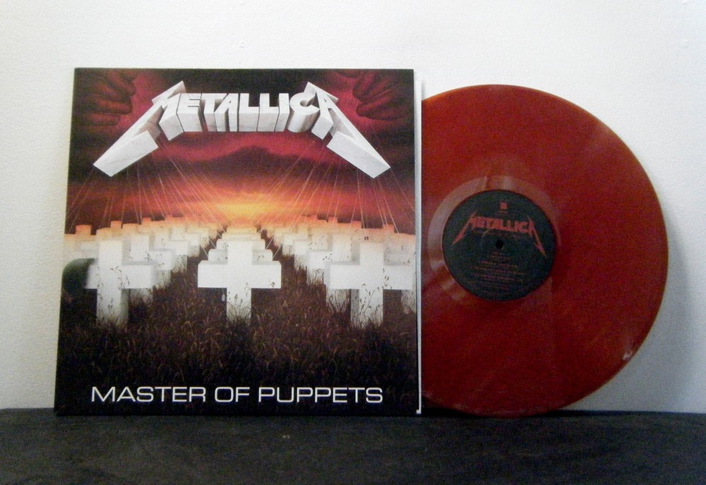 METALLICA  LP  Master Of Puppets  1986 Blackened  RE Red Color vinyl