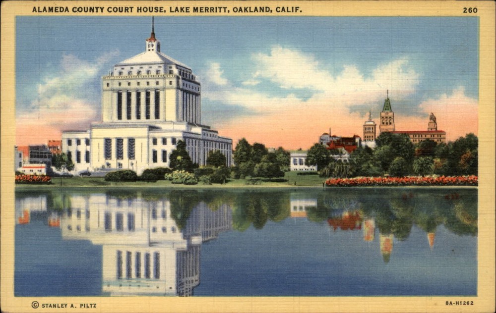 Alameda County Court House Lake Merritt Oakland California  1940s linen postcard