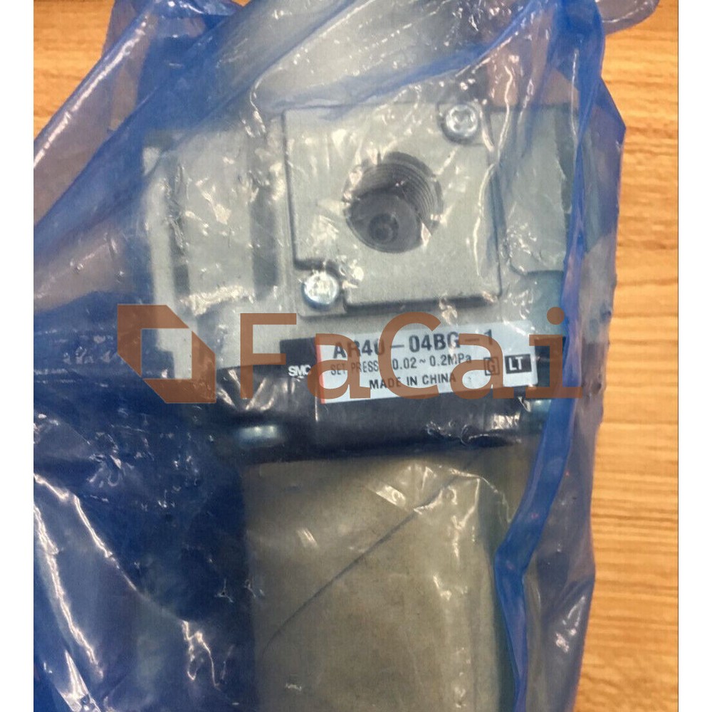 1PCS smc AR40-04BG-1 Pressure regulating valve New