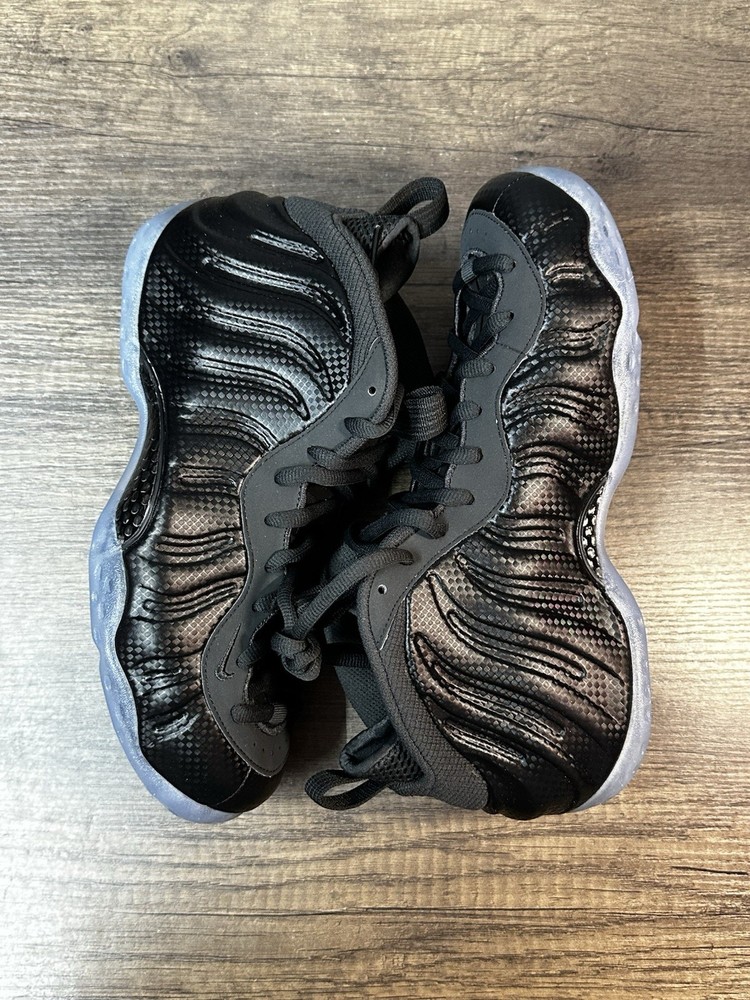 Nike Air Foamposite One Carbon Fiber HF2902-002 Mens Size 9.5