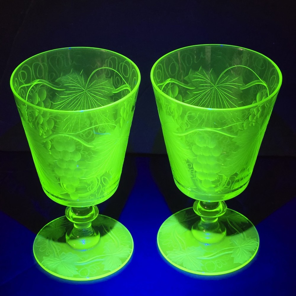 Lot Of 2! Pairpoint Canaria Grapes Uranium Etched Green Glass Goblets Perfect!!