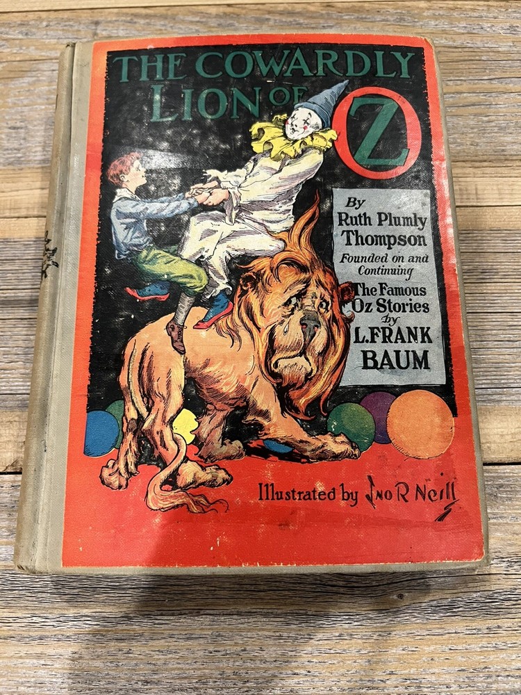 The COWARDLY LION of OZ - Ruth Plumly Thompson 1923 HC