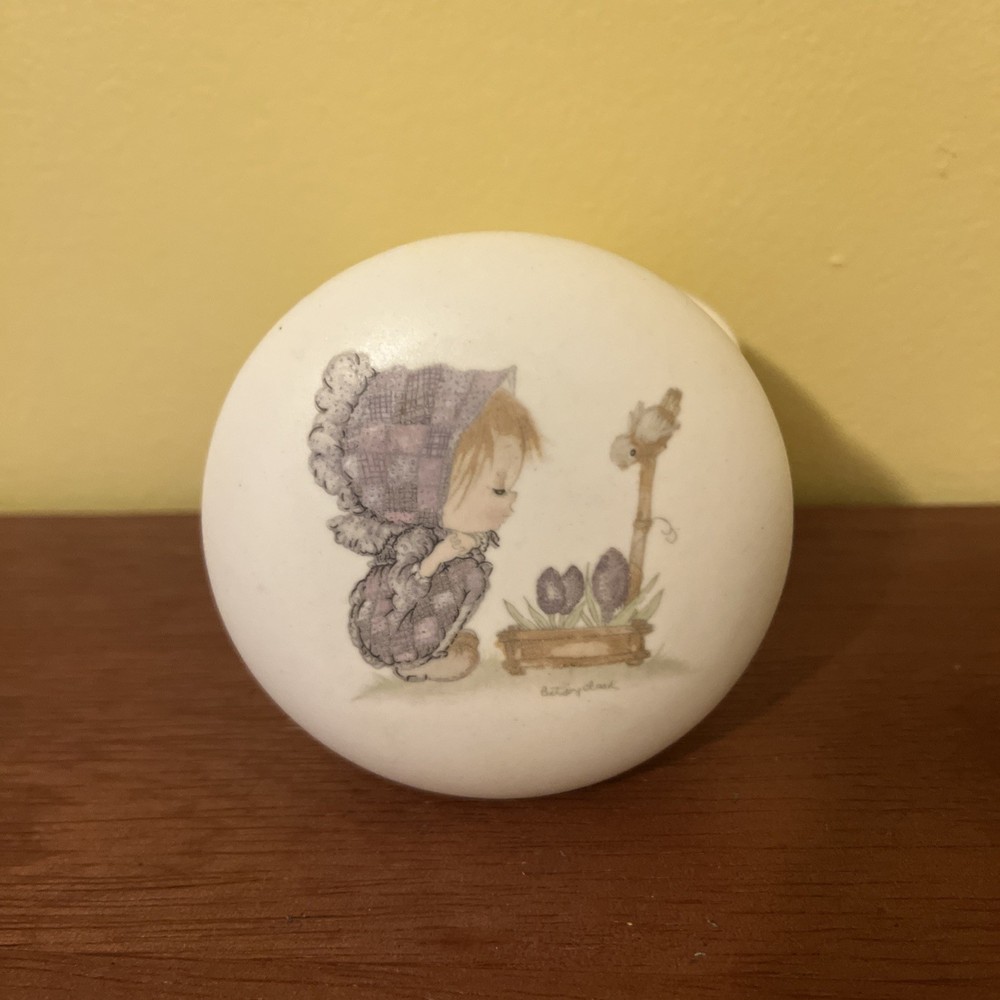 Vintage 1970s Hallmark Betsey Clark Ceramic Candle Holder