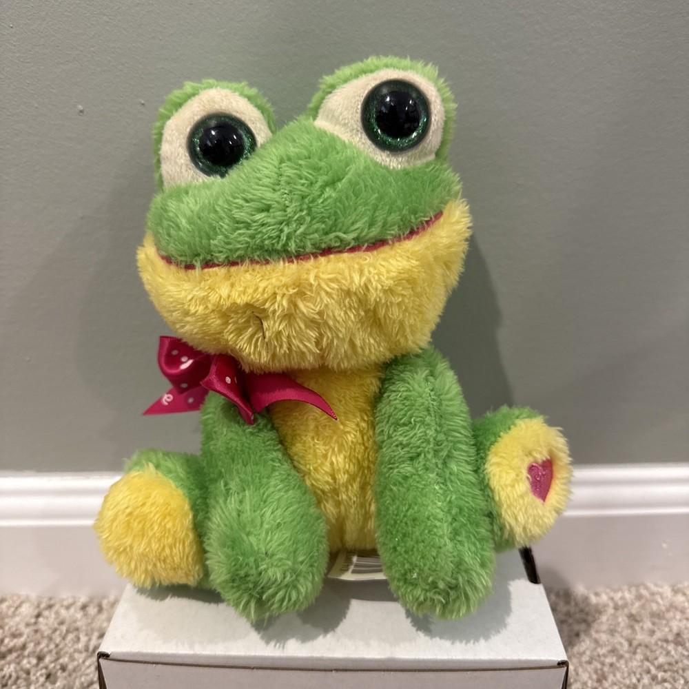 Kellytoy Green Frog Plush 8” Stuffed Animal Toy Yellow Tummy Pink Bow tie Cute