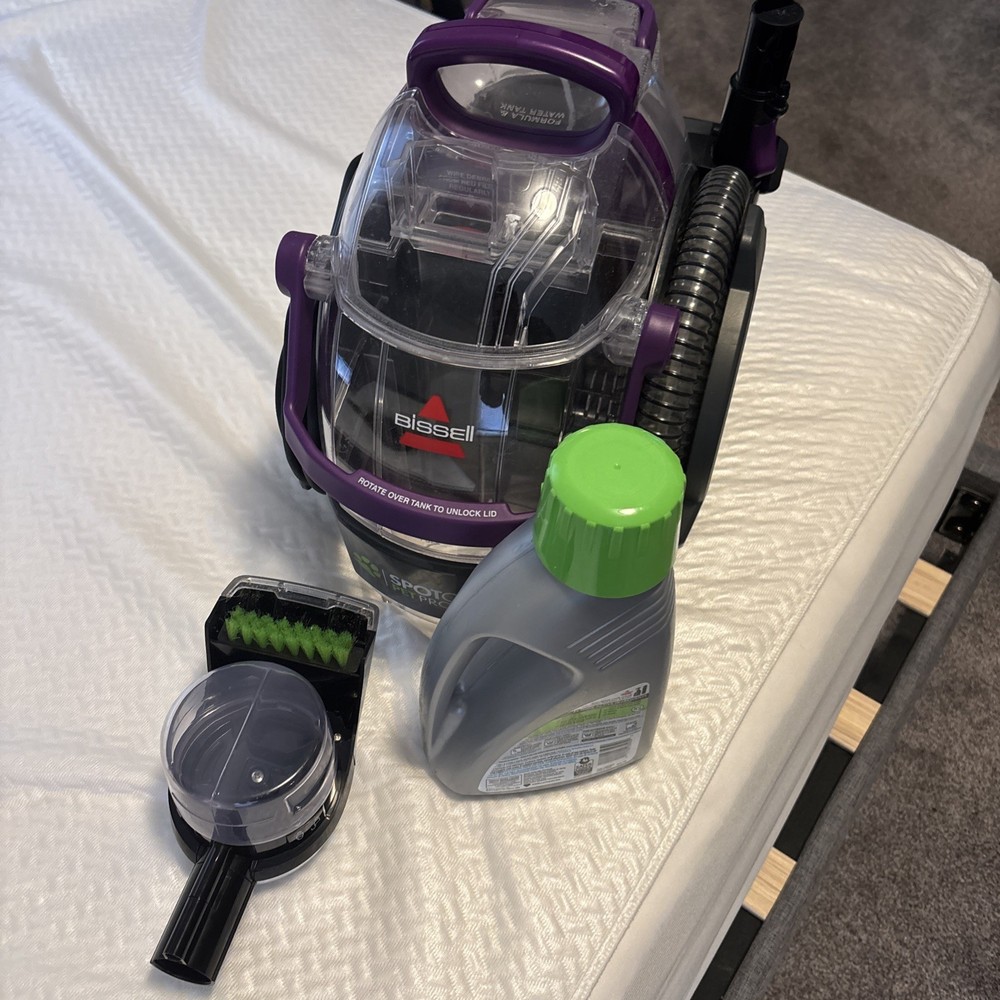 Bissell Steam Spot Clean Pet Pro Steam Cleaner in Great Condition