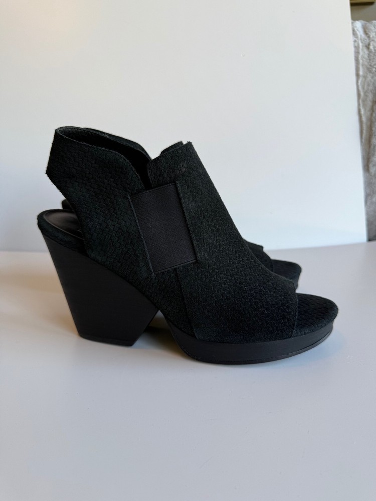 Eileen Fisher Black Suede Plus Block-Heel Sandal Women's Size 9.5