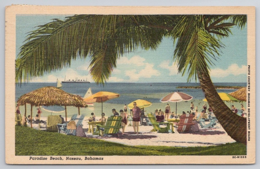 1953 Paradise Beach Nassau Bahamas Vintage Curteich Linen Postcard Posted