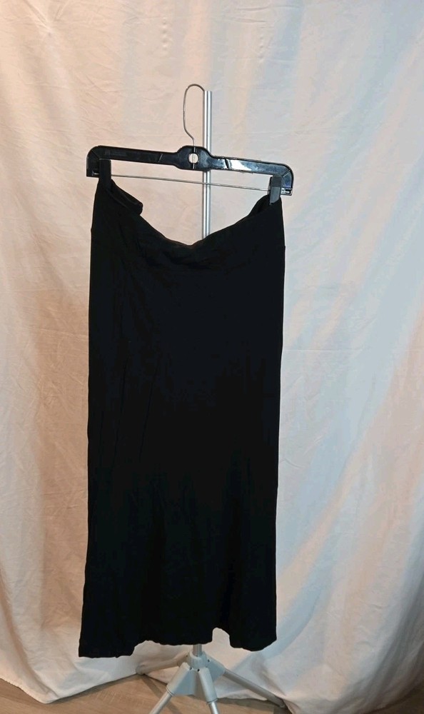 Catherines Women's Plus size 3X 26/28 Black Jersey Knit Midi Skirt