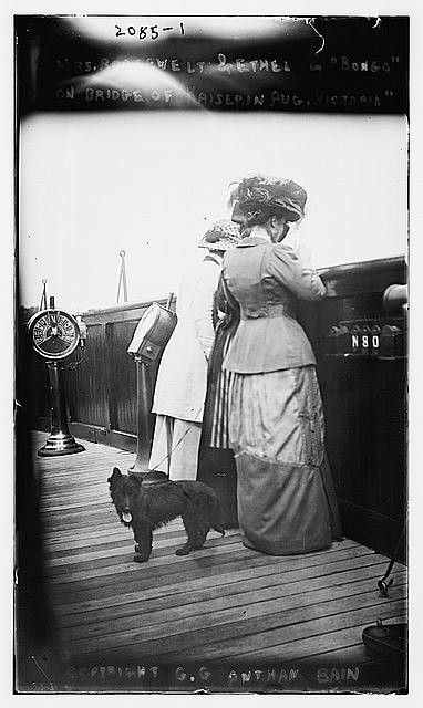 Photo:Mrs Roosevelt Ethel Bongo Kaiserine Victoria Ship Bridge 1910s