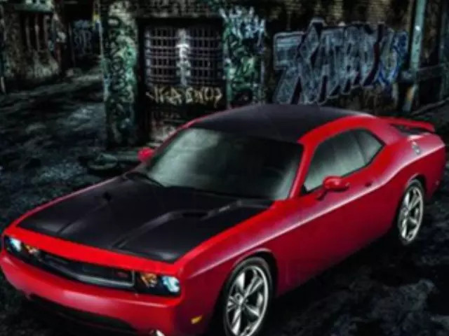 Genuine Mopar Decal Kit 82212483
