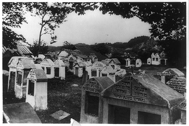 Old Jewish Cemetery,Vilna,Russia,Lithuania,1922,Spiritual Life,Gravestones