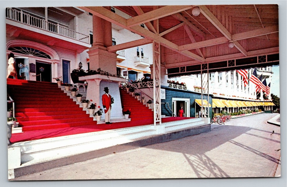 Grand Hotel Mackinac Island Michigan Longest Porch Vintage Postcard