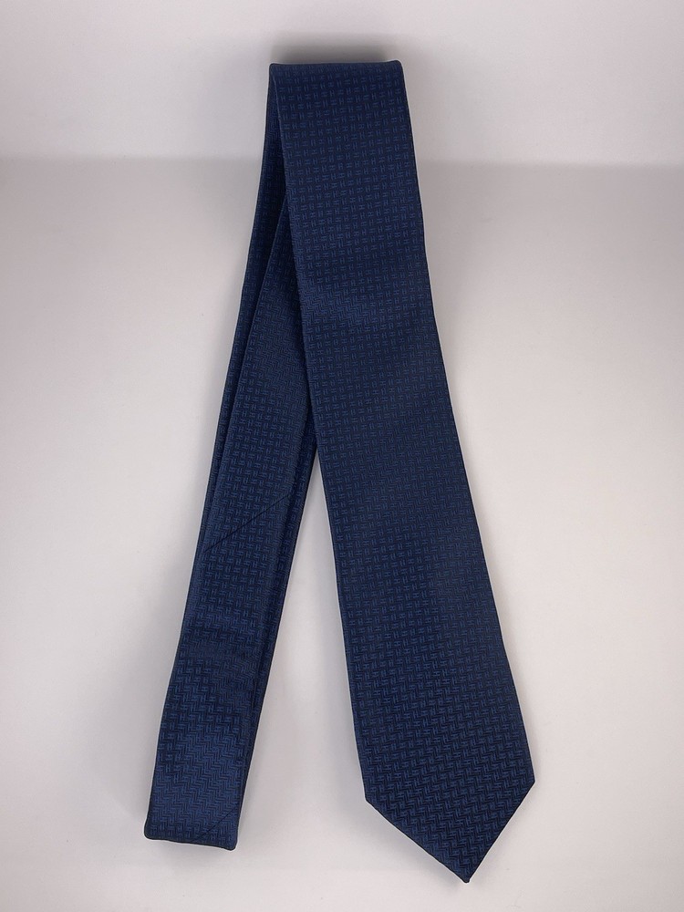 Hermes Neck Tie Navy Blue H Pattern 100% Silk Jaguard Logo