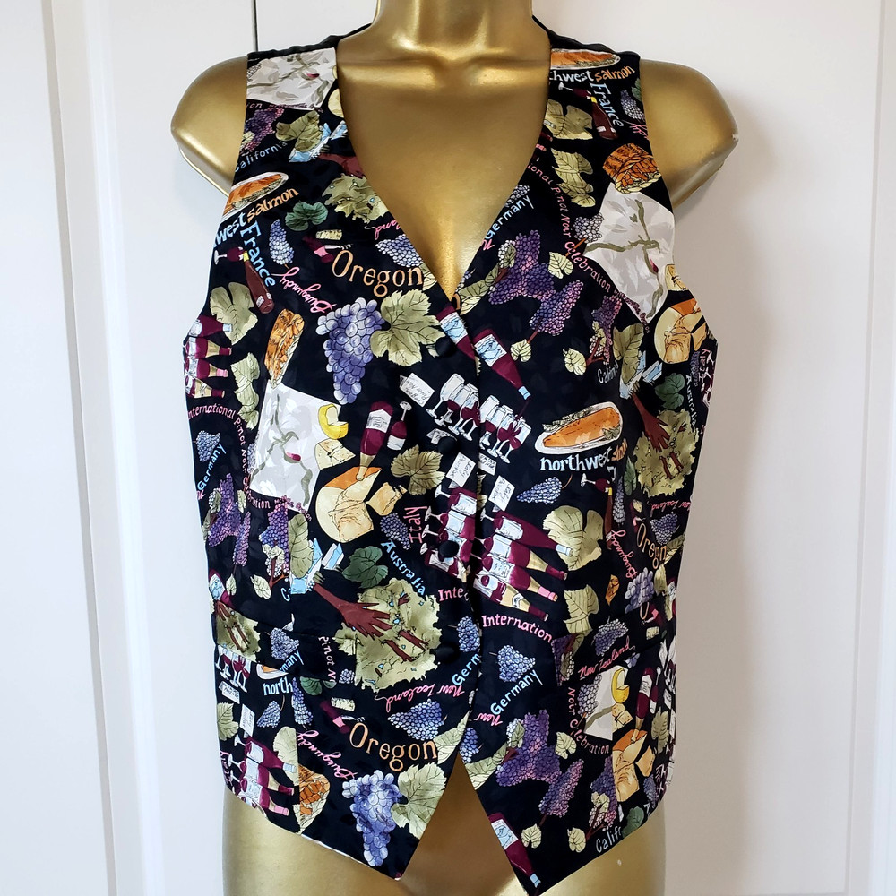 NWOT Vintage NICOLE MILLER 100% Silk Vest Wine Print Size M