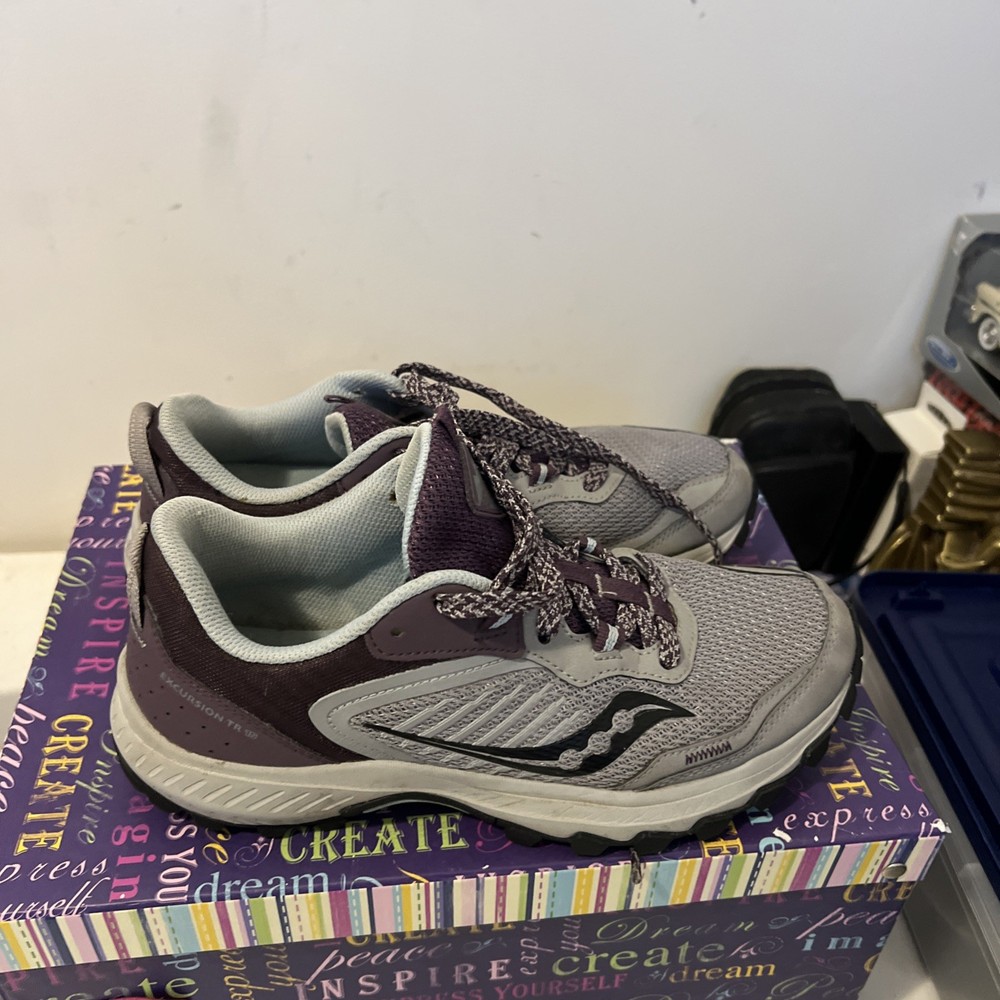 Saucony Trail Excursion TR 15 Womens Size 8.5 Gray Athletic Shoes S10668-21