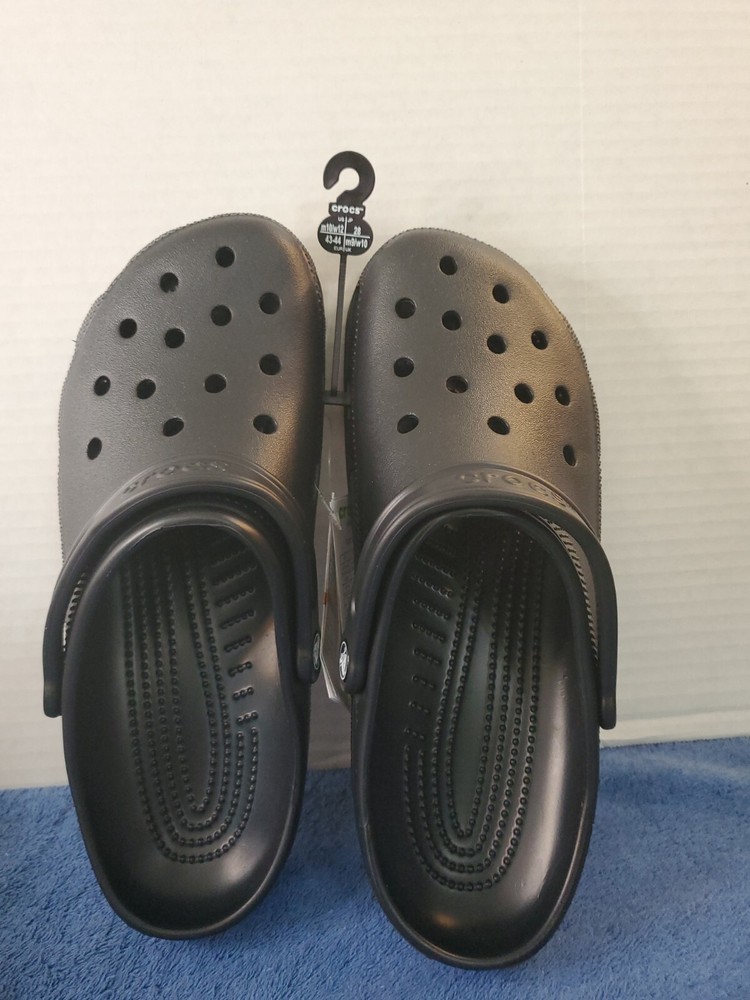 Crocs Unisex CLASSIC CLOG Black mens Size 10 women Size 12