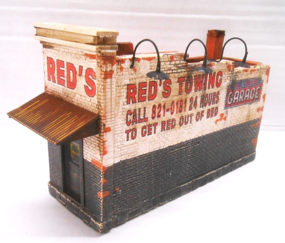 Downtown Deco S Scale 1/64 Building Kit Red's Towing Structure Model