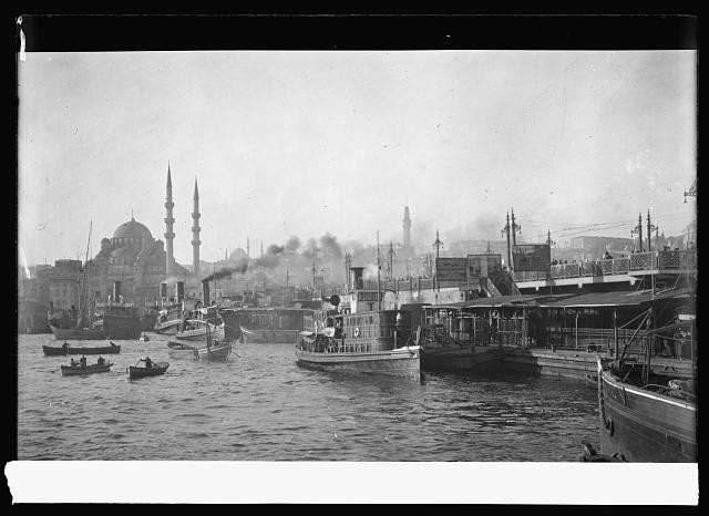 Photo:Istanbul Turkey 1920s Bosphorus Harbor Mosque Boats Steamers