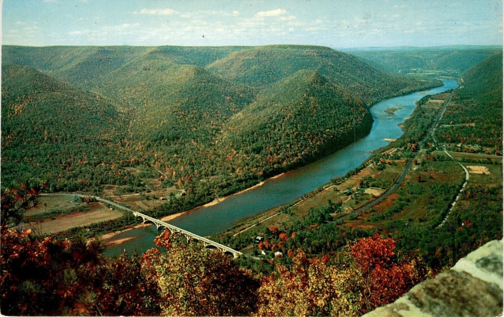 HYNER LOOKOUT, North Bend, Pa., Susquehanna River, U. S. Postcard