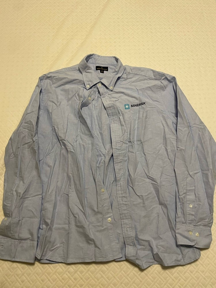 Brooks Brothers Men’s XL Long Sleeve Button-Down Shirt Solid Blue Maersk Logo