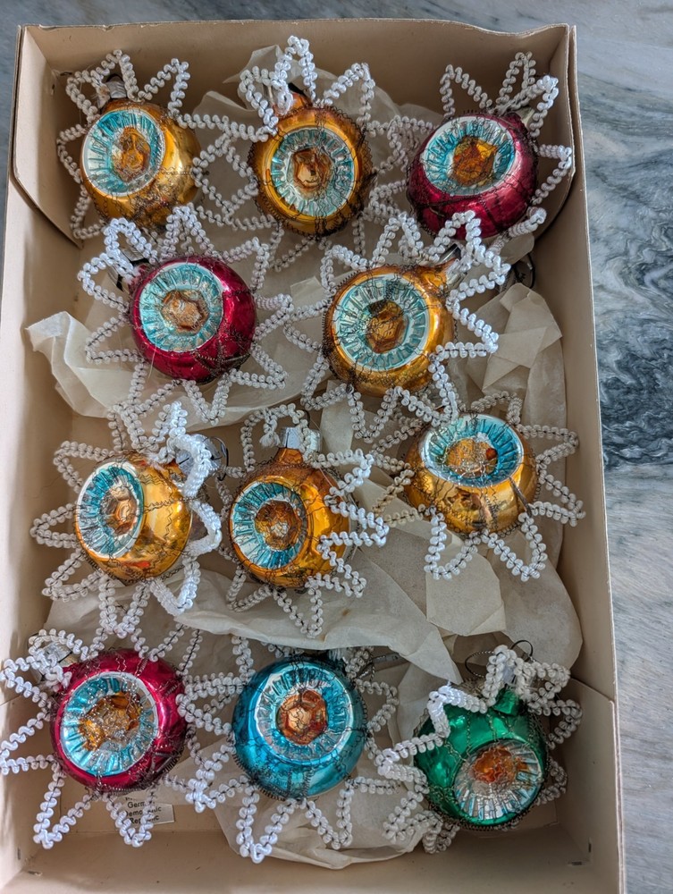 Unique Vtg GDR Glass Christmas Ornaments Wire Wrap Reflector Indent Set Of 11