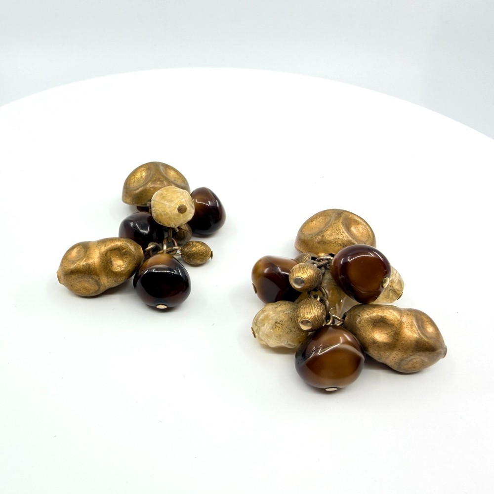 VTG Napier Gold Tone Brown Lucite Cluster Dangle Clip On Earrings Boho Statement